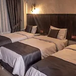 Insta Karakoy Aparthotel
